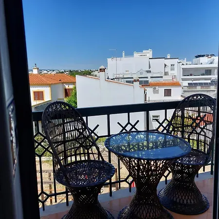 Casa Sheila - *